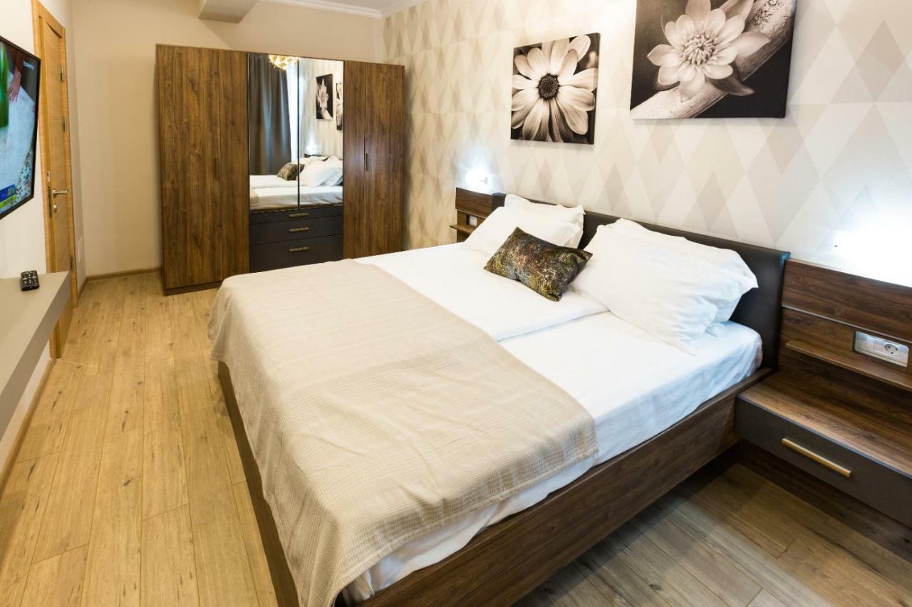 Rose Luxury Apartment Mamaia Ngoại thất bức ảnh
